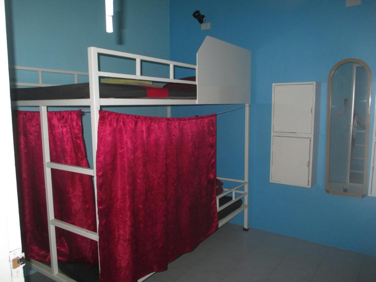 Rehab Hostel Phi Phi Islands Exterior photo